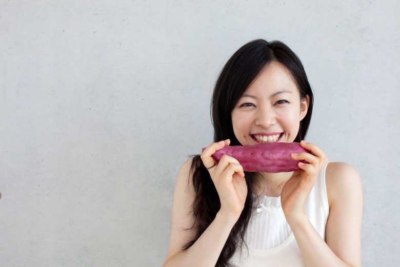 Mơ thấy ăn khoai lang